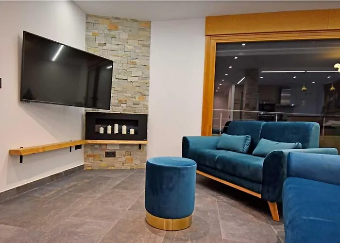 La Cueva Del Agua * Fuentetoba